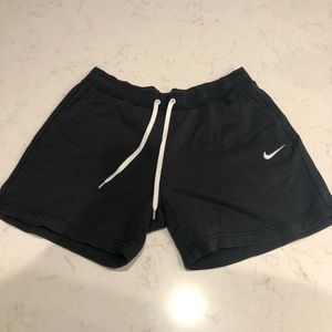 Black Nike Shorts